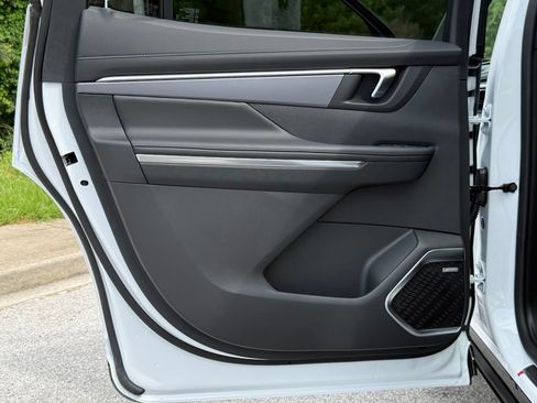 New 2026 Buick Enclave Sport Touring w/ Power Package FWD image 20