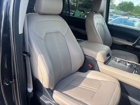 Used 2024 Ford Expedition Max Limited image 41