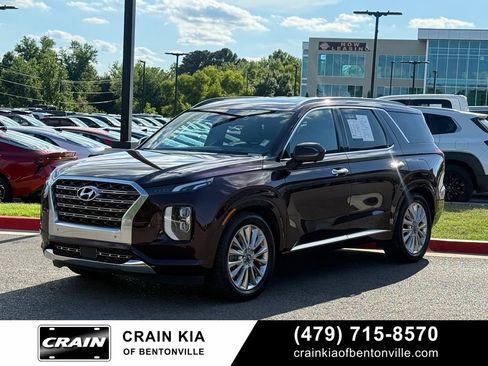Used 2020 Hyundai Palisade Limited FWD image 3