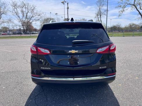 Used 2018 Chevrolet Equinox Premier image 5