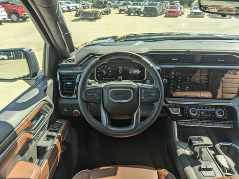New 2026 GMC Sierra 1500 Denali Ultimate image 3