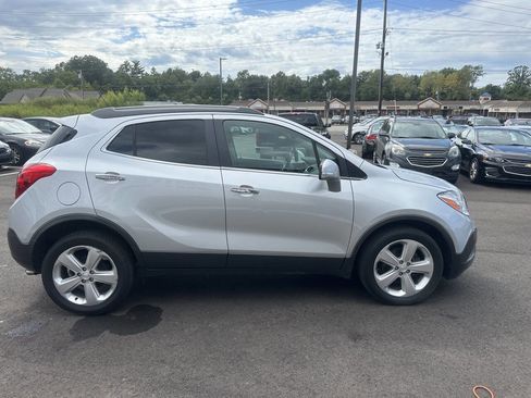 Used 2016 Buick Encore FWD image 6