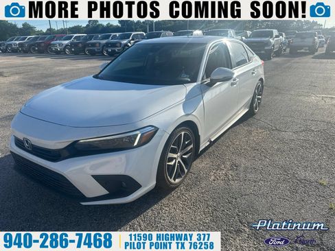Used 2023 Honda Civic Touring image 1