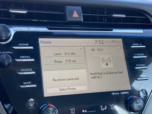 Used 2019 Toyota Camry XLE w/ Protection Package (Q2) FWD image 22
