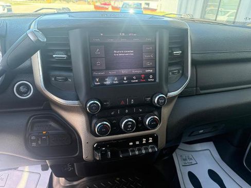 Used 2020 RAM 2500 Laramie AWD/4WD image 13