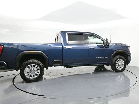 Used 2020 GMC Sierra 3500 Denali w/ Denali Ultimate Package image 8