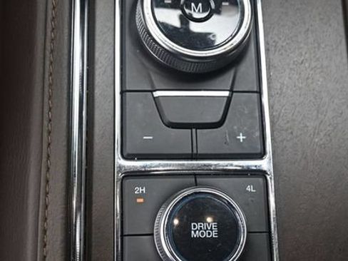 Certified 2024 Ford Expedition King Ranch AWD/4WD image 11