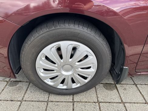 Used 2012 Honda Civic LX image 5
