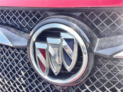 Used 2023 Buick Enclave Essence w/ Sport Touring Edition image 30