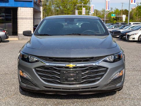Used 2024 Chevrolet Malibu LT FWD image 2