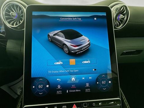 Certified 2023 Mercedes-Benz SL 55 AMG 4MATIC image 22