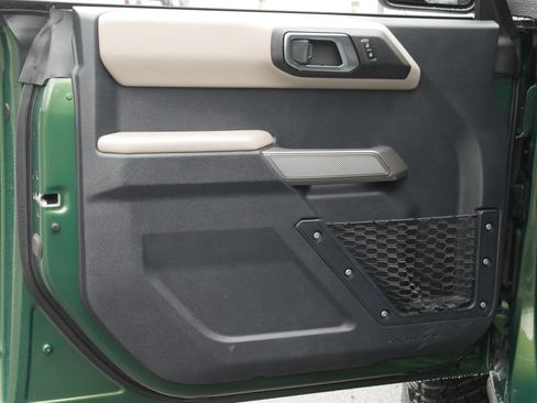 Certified 2023 Ford Bronco Wildtrak image 36