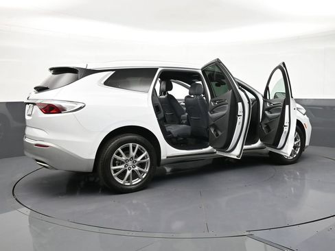 Used 2023 Buick Enclave Essence w/ Experience Buick Package AWD/4WD image 34