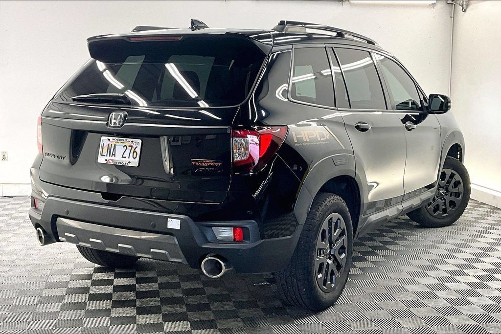 Used 2022 Honda Passport TrailSport image 12