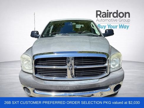 Used 2009 Dodge Ram 2500 Truck SXT AWD/4WD image 2
