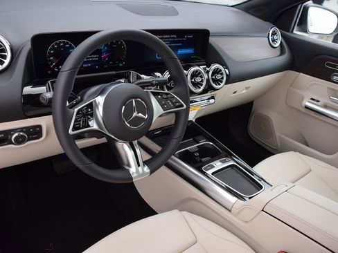 New 2026 Mercedes-Benz GLA 250 image 19