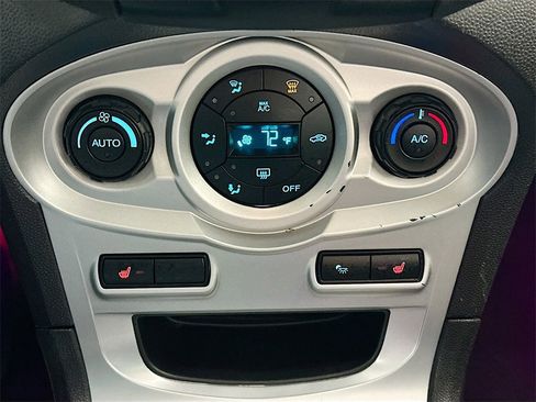 Used 2018 Ford Fiesta SE w/ Cold Weather Package image 13