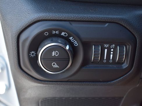 Used 2022 Jeep Gladiator Overland w/ Popular Equipment Package AWD/4WD image 42