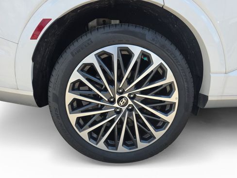Certified 2026 Hyundai Palisade Calligraphy AWD/4WD image 17