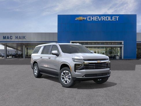 New 2026 Chevrolet Suburban LT w/ Comfort Package RWD image 1