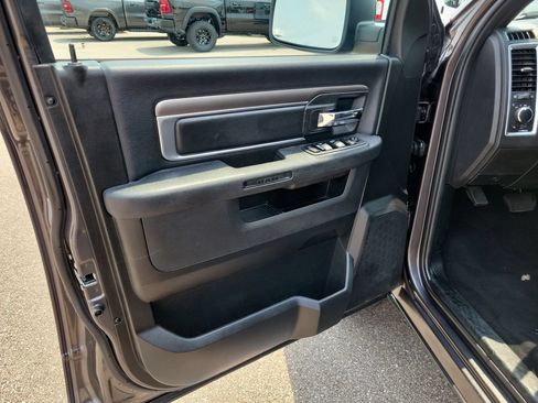 Used 2024 RAM 1500 Warlock AWD/4WD image 19