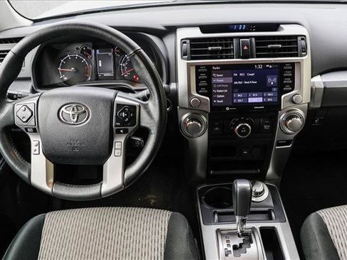 Used 2024 Toyota 4Runner SR5 image 25