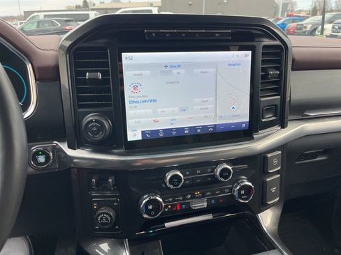 Used 2021 Ford F150 Lariat w/ Equipment Group 502A High image 19