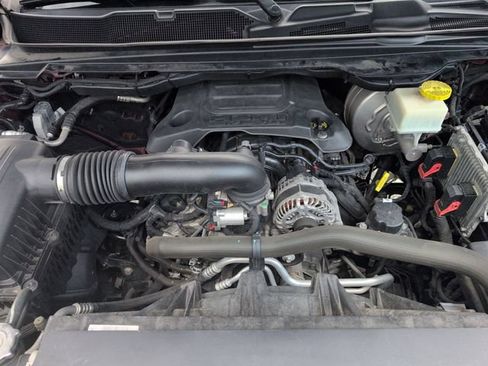 Used 2019 RAM 1500 Big Horn RWD image 29