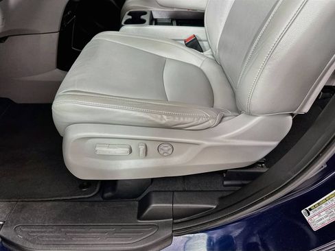 Used 2020 Honda Odyssey EX-L image 9