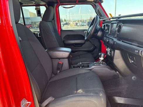 Used 2021 Jeep Gladiator Sport AWD/4WD image 23