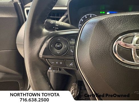 Used 2024 Toyota Corolla Cross SE w/ Moonroof Package image 30