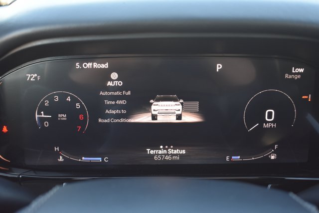 Used 2023 Jeep Grand Wagoneer Series II AWD/4WD image 27