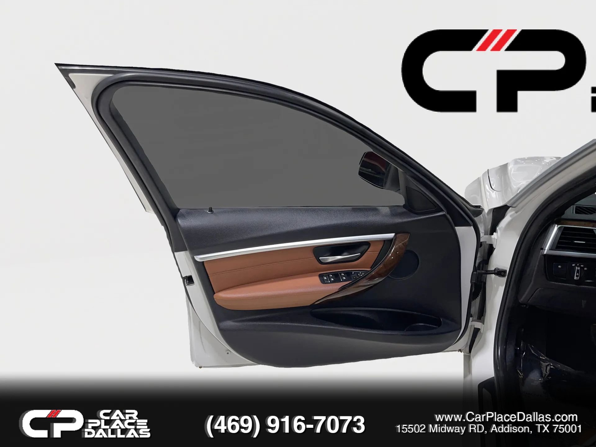 Used 2017 BMW 330i Sedan RWD image 15