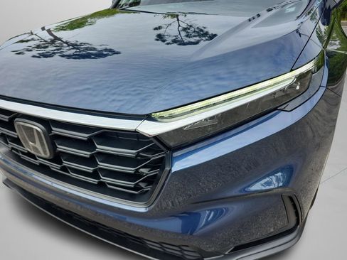 Used 2025 Honda CR-V LX image 34