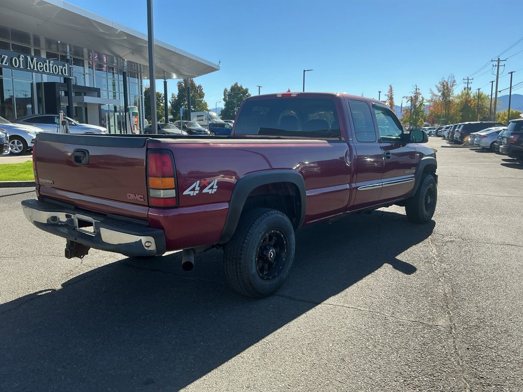 Used 2004 GMC Sierra 2500 SLT w/ Heavy-Duty Power Package AWD/4WD image 6