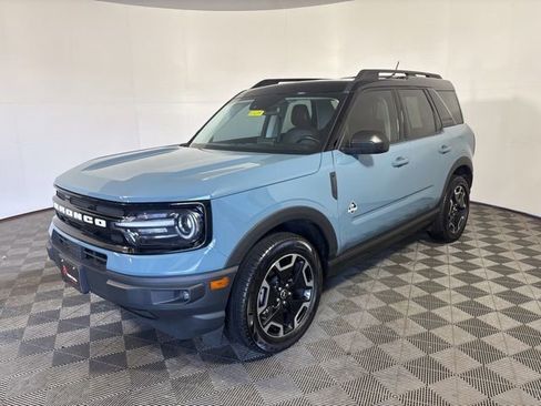 Used 2021 Ford Bronco Sport Outer Banks AWD/4WD image 3