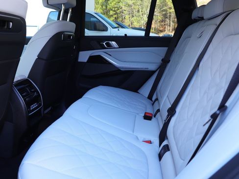 New 2026 BMW X5 sDrive40i w/ M Sport Package image 11