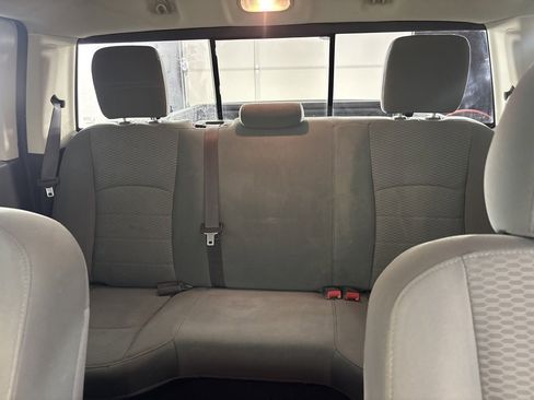 Used 2018 RAM 2500 SLT image 36