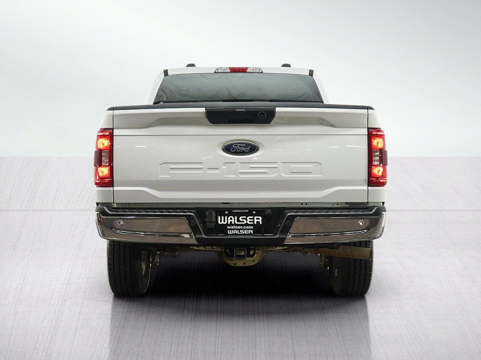 Used 2022 Ford F150 XLT w/ Trailer Tow Package AWD/4WD image 4