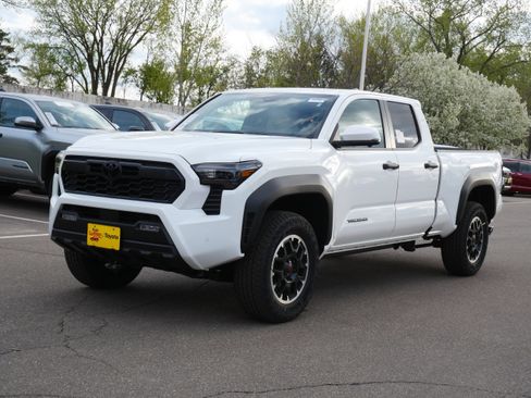 New 2026 Toyota Tacoma TRD Off-Road AWD/4WD image 4