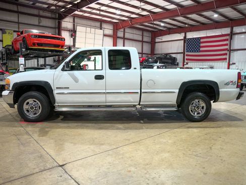 Used 1999 GMC Sierra 2500 SLE AWD/4WD image 4