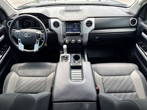 Used 2020 Toyota Tundra SR5 w/ SR5 Upgrade Package RWD image 21