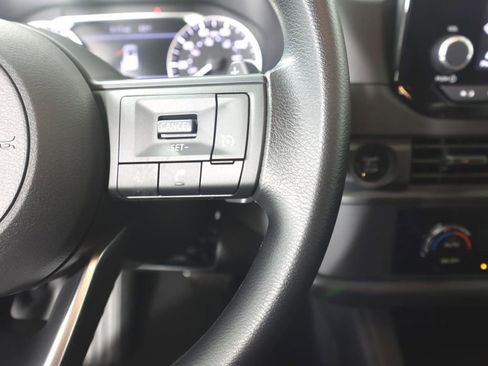 Certified 2025 Nissan Pathfinder S image 17