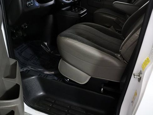 Used 2025 Chevrolet Express 2500 w/ Driver Convenience Package RWD image 20