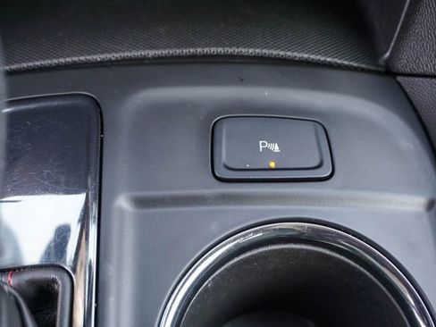Used 2024 Chevrolet Equinox RS w/ RS Leather Package FWD image 22