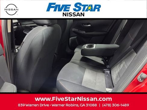 Used 2024 Nissan Sentra SR FWD image 6