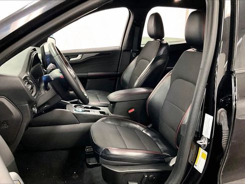 Certified 2023 Ford Escape ST-Line w/ Tech Pack #1 image 24