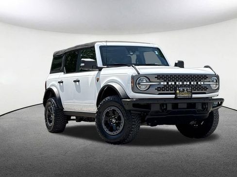 Used 2021 Ford Bronco Badlands AWD/4WD image 2