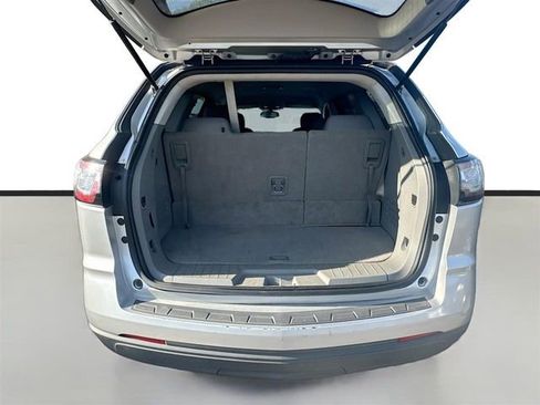 Used 2016 Chevrolet Traverse LS FWD image 25