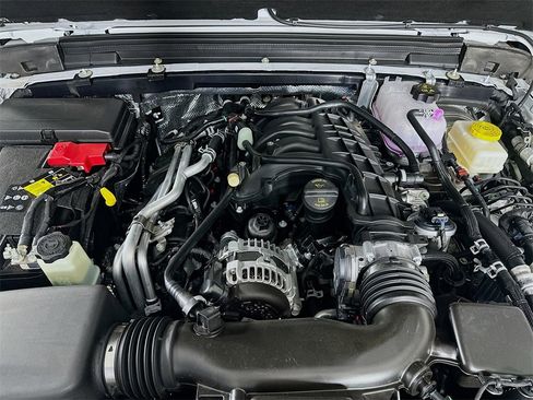 New 2026 Jeep Wrangler Unlimited Rubicon image 17